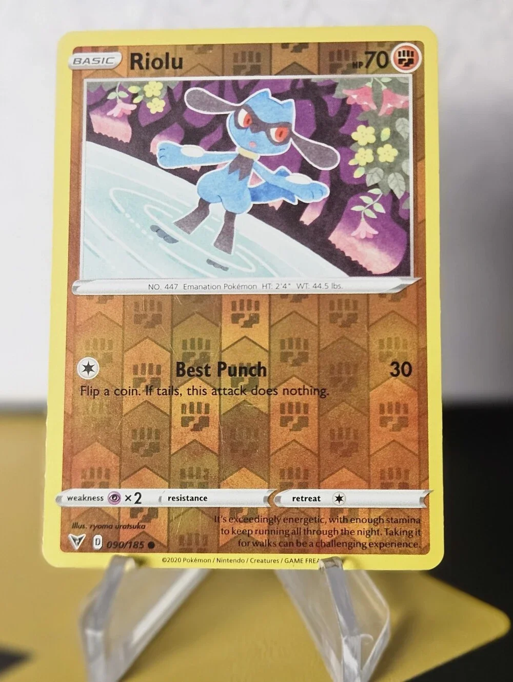 Riolu 090/185 Pokemon TCG Reverse Holo Rare